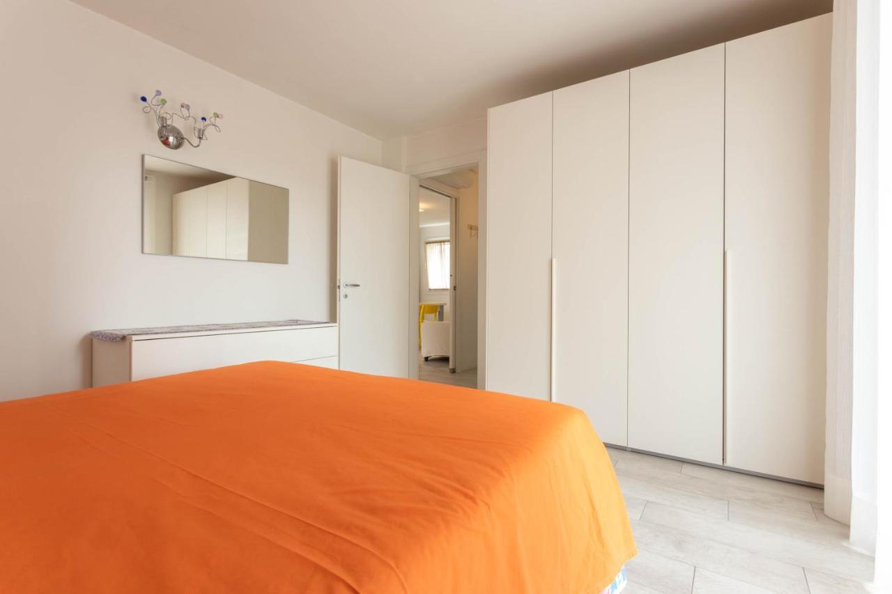 Blu Indaco Villa Elsa Lignano Sabbiadoro Exterior photo